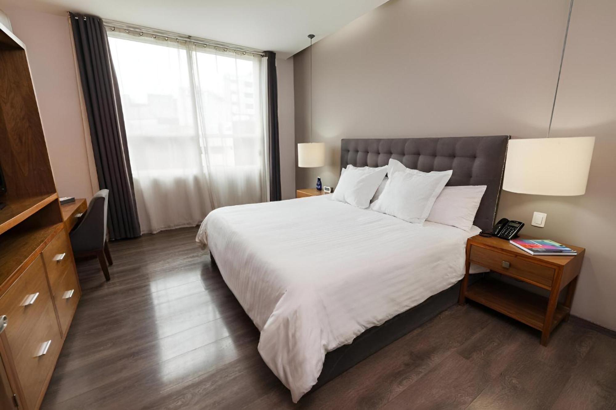 Suites Del Angel Città del Messico Esterno foto