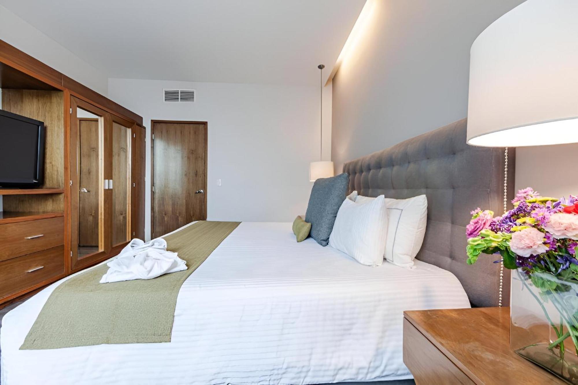 Suites Del Angel Città del Messico Esterno foto