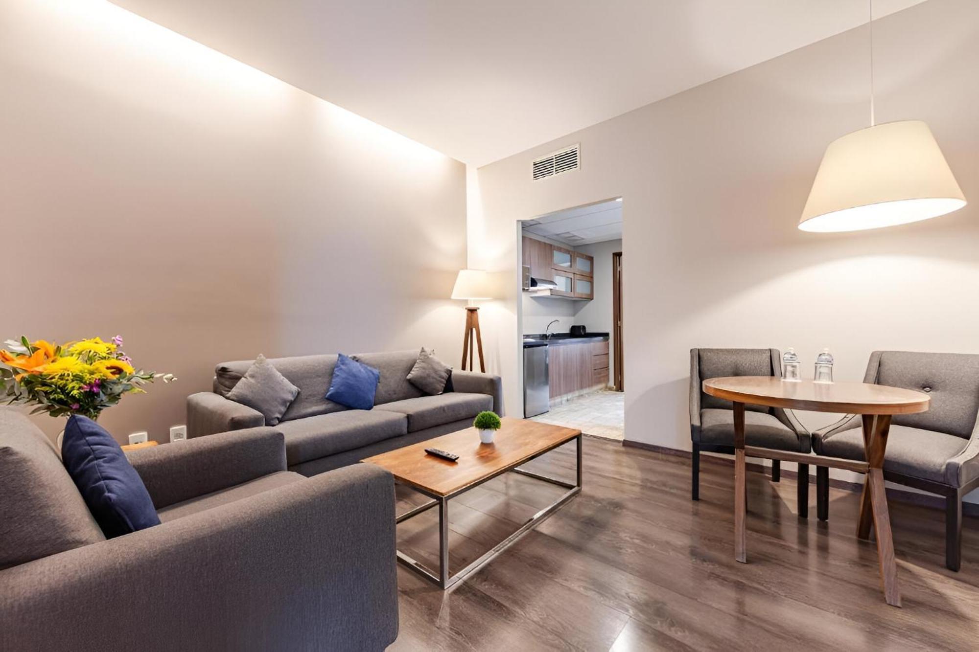 Suites Del Angel Città del Messico Esterno foto
